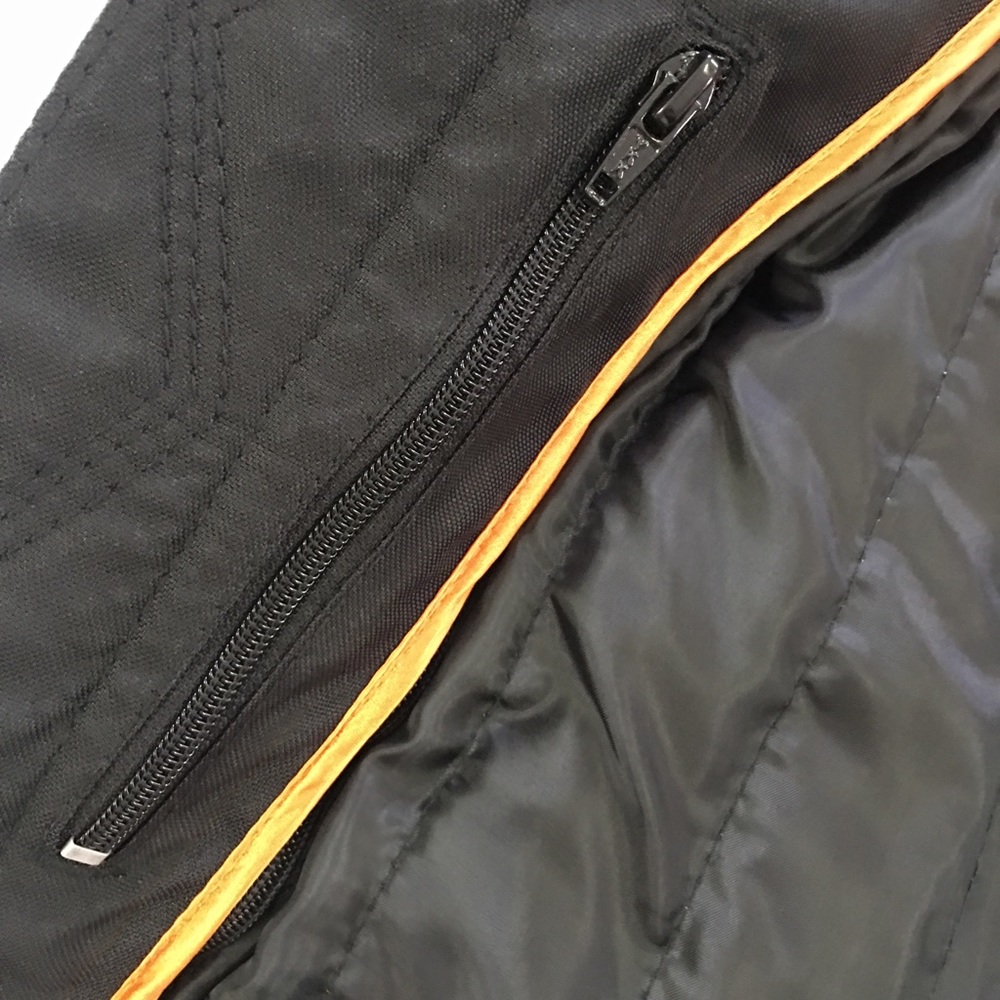 **🎈🎈SALE** Women’s leather jacket.  🎈🎈 - Picture 5 of 8